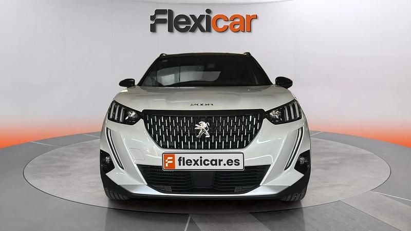 Usado Peugeot 2008 GT-line 131 CV (96 kW) 2020 Blanco SUV