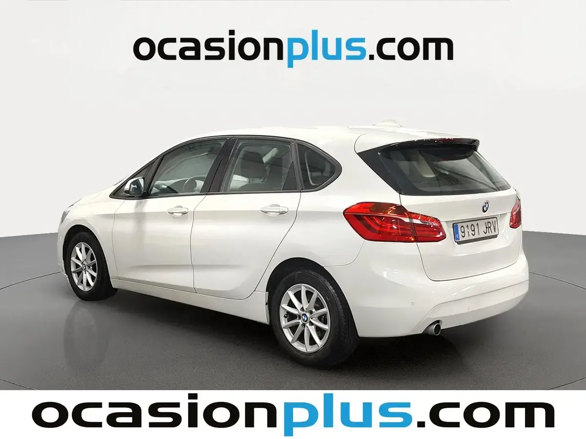 Usado BMW 216 Active Tourer 116 CV (85 kW) 2016 Blanco Monovolumen