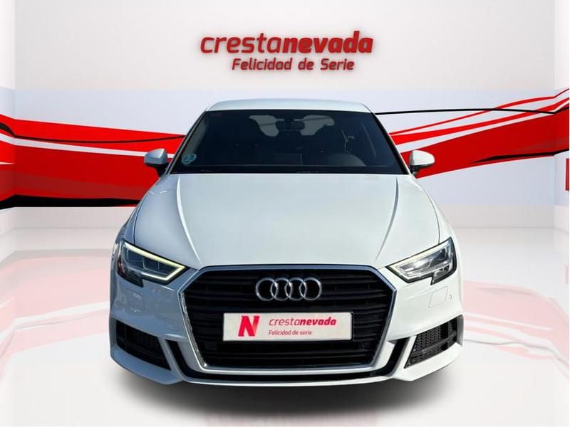Usado Audi A3 S-Line 116 CV (85 kW) 2019 Blanco Berlina
