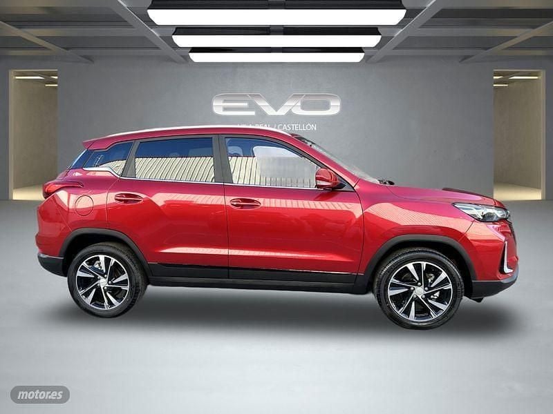 Nuevo EVO Evo 5 93 kW (127 CV) 2025 Rojo SUV