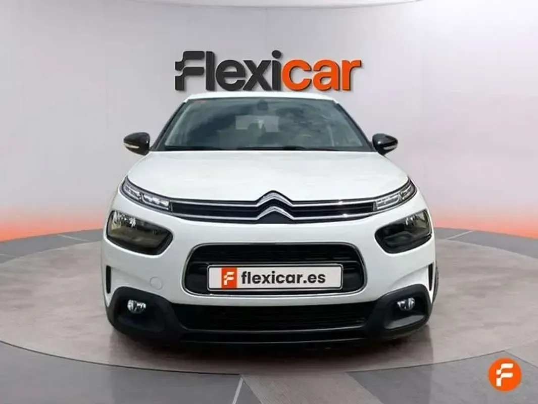 Usado Citroën C4 Cactus Comfort 110 HP (80 kW) 2018 Branco Citadino