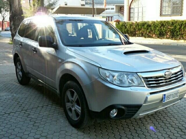 Vendido Subaru Forester 2.0D Sport Ed. - coches usados en venta
