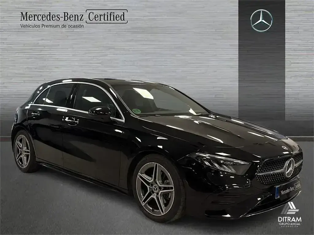 Usado Mercedes A200 150 CV (110 kW) 2024 Negro noche Berlina