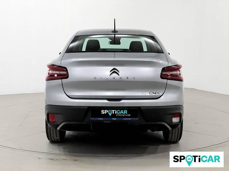 Usado Citroën C4 X PureTech 100 CV (73 kW) 2024 Gris SUV