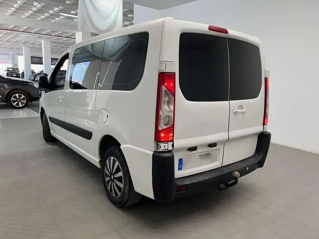 Usado Citroën Jumpy 91 CV (66 kW) 2007 Blanco Monovolumen