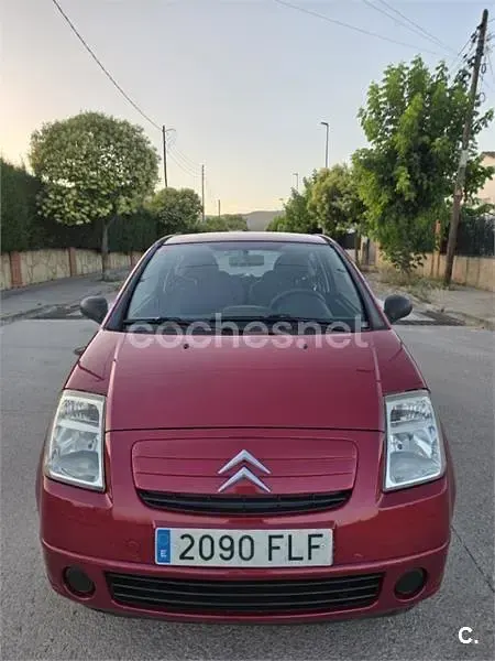 Usado Citroën C2 VTR Sport 61 CV (44 kW) 2007 Rojo Utilitario