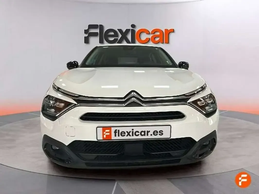 Usado Citroën C4 Feel 131 CV (96 kW) 2023 Blanco SUV