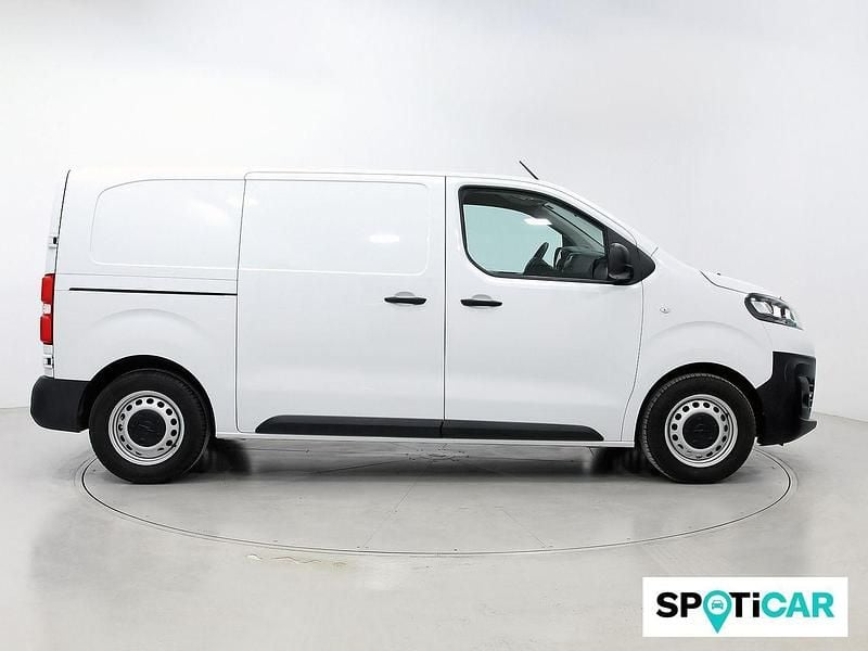Usado Opel Vivaro 102 CV (75 kW) 2023 Blanco Monovolumen