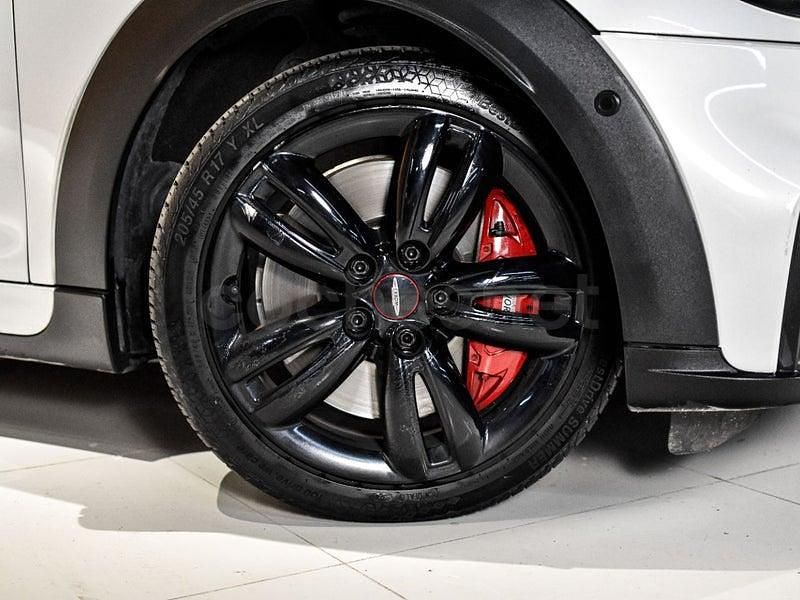 Usado Mini John Cooper Works 231 CV (169 kW) 2021 Blanco Utilitario