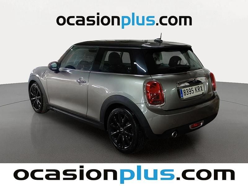 Usado Mini Cooper 136 CV (100 kW) 2018 Gris plata Utilitario