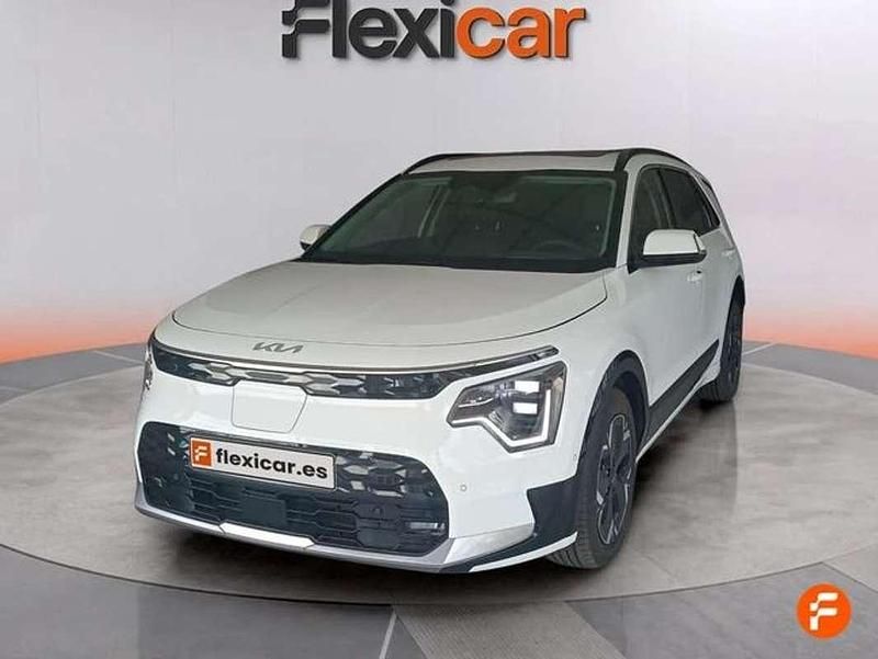 Usado Kia e-Niro 150 kW (204 CV) 2023 Blanco SUV