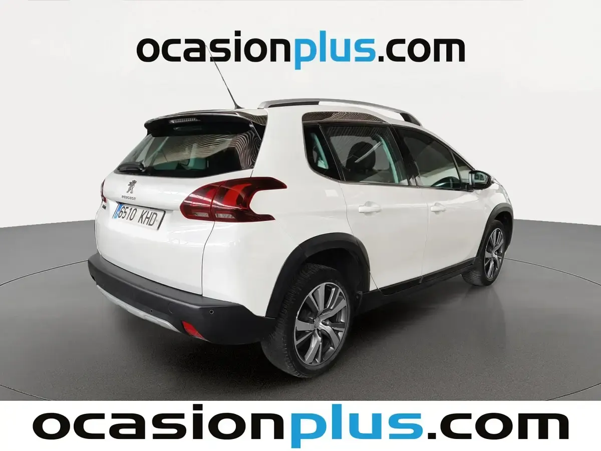 Usado Peugeot 2008 Allure 110 CV (80 kW) 2018 Blanco SUV