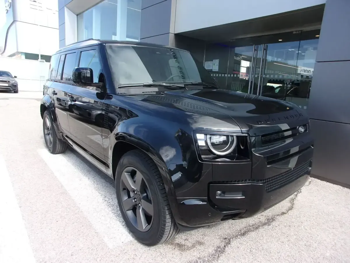 Nuevo Land Rover Defender SE Dynamic 350 CV (257 kW) 2026 Negro SUV
