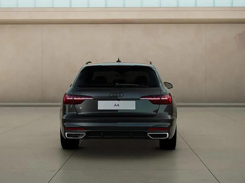 Usado Audi A4 S-Line 163 HP (119 kW) 2024 Preto Carrinha