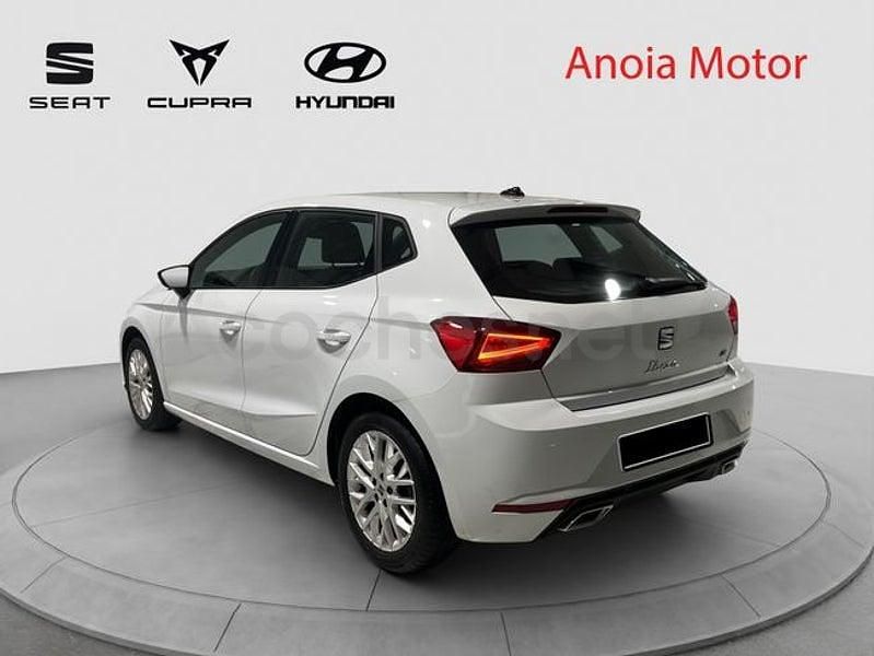 Usado Seat Ibiza FR 110 CV (80 kW) 2023 Blanco Utilitario