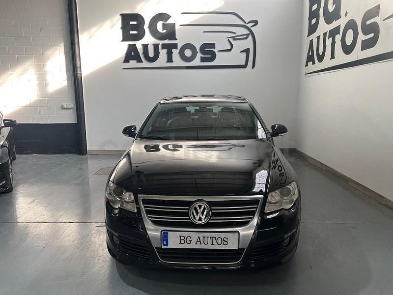 Usado VW Passat R-line 140 CV (102 kW) 2009 Negro Berlina