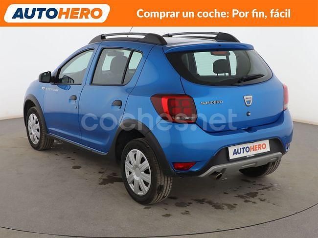 Usado Dacia Sandero Essentiel 95 CV (69 kW) 2020 Azul Berlina
