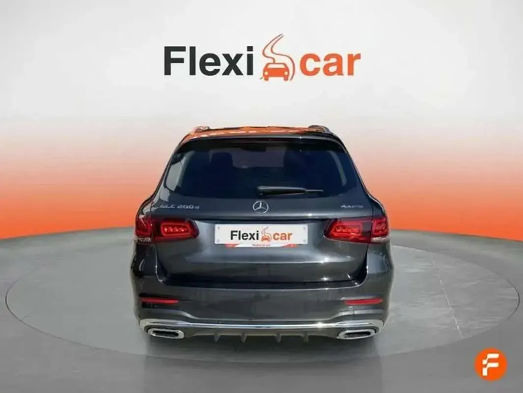 Usado Mercedes GLC220 170 CV (125 kW) 2021 Gris SUV