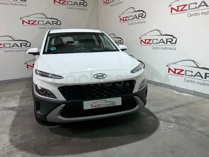 Usado Hyundai Kona 120 CV (88 kW) 2022 Blanco SUV