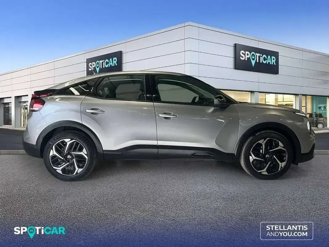Usado Citroën C4 Feel 131 CV (96 kW) 2023 Gris SUV