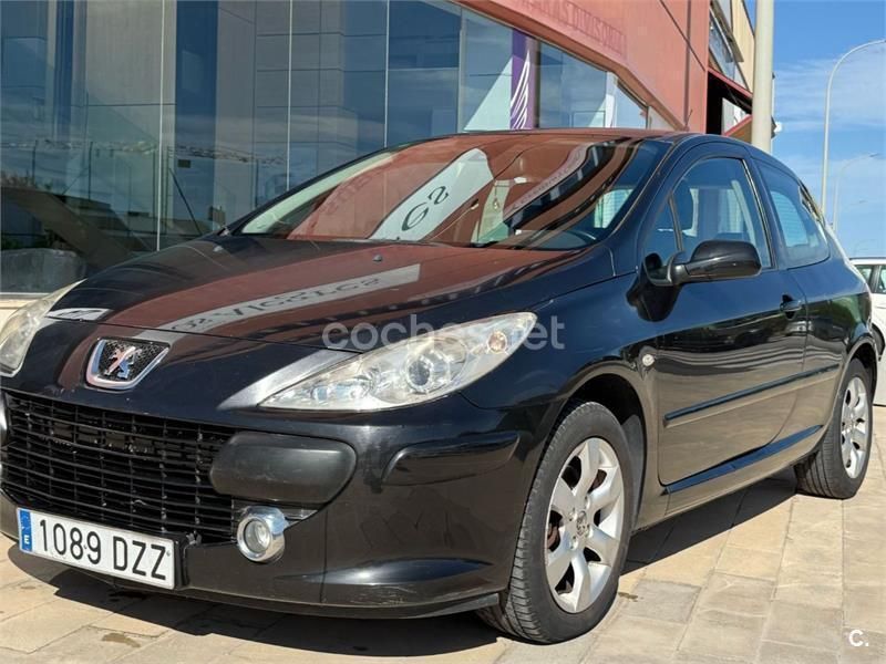 Negro Usado 2006 Peugeot 307 Berlina | 3100 € (Precio justo) - Imagen 1/4