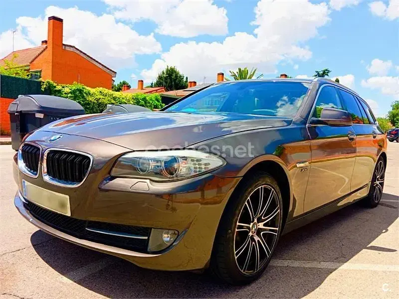 Occasion BMW 525 Comfort Edition 218 PK (160 kW) 2013 Bruin Stationwagen