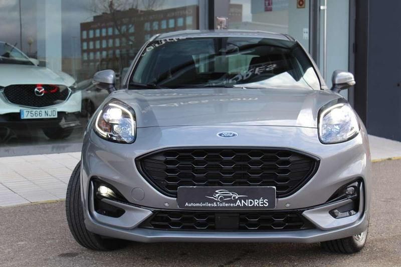 Usado Ford Puma ST-Line 125 CV (91 kW) 2024 Plateado SUV