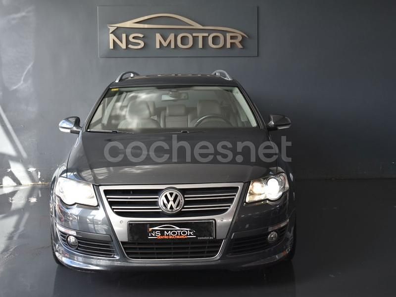 Usado VW Passat R-line 170 CV (125 kW) 2010 Gris / plata Familiar