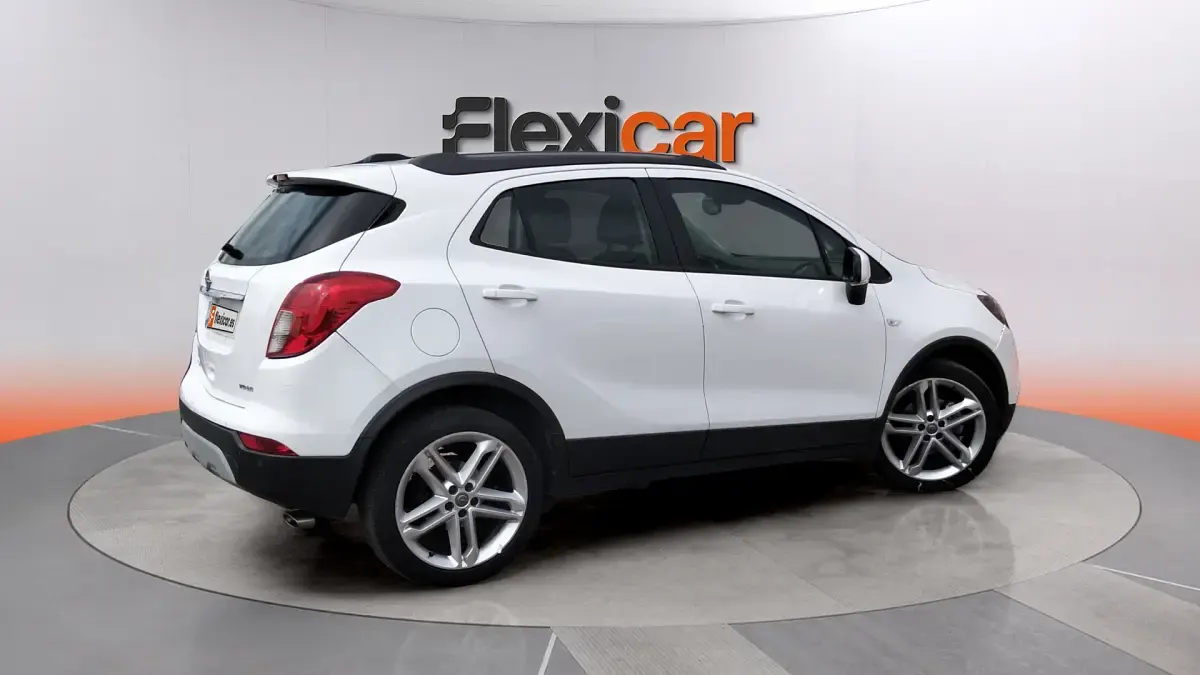 Usado Opel Mokka X Excellence 140 CV (102 kW) 2017 Gris SUV
