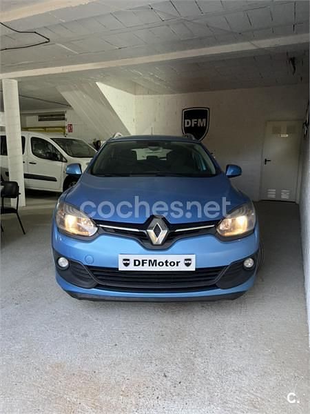 Usado Renault Mégane GrandTour GT 110 CV (80 kW) 2014 Azul Familiar