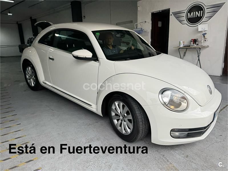 Blanco Usado 2014 VW Beetle Design Berlina | 10.900 € (Precio justo) - Imagen 1/4