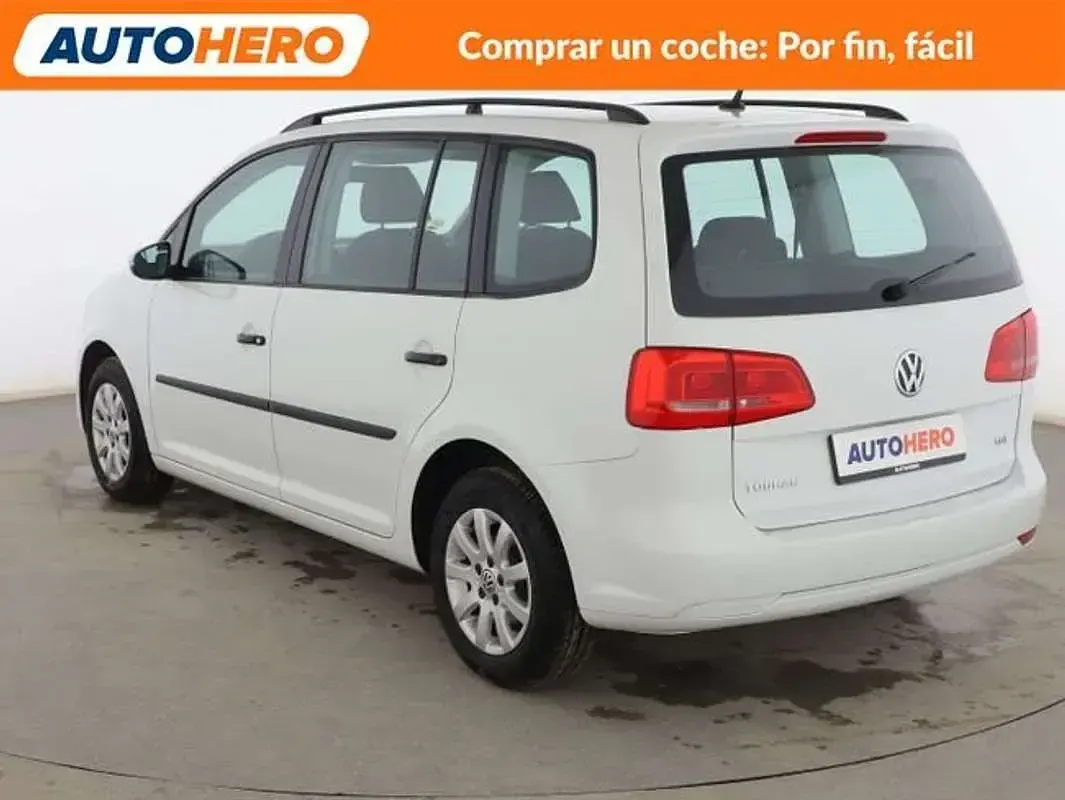 Usado VW Touran Edition 110 CV (80 kW) 2014 Blanco Monovolumen