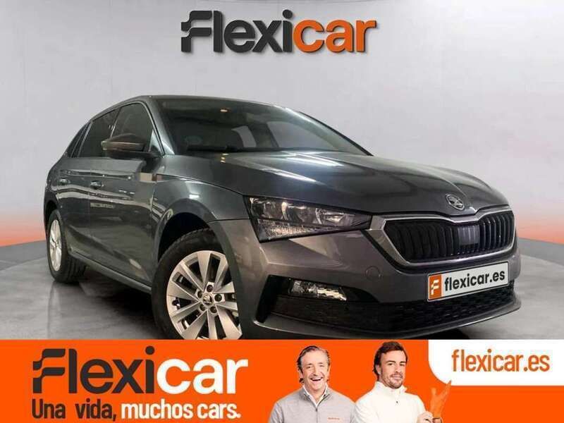Gris Usado 2023 Skoda Scala Selection Utilitario | 15.490 € (Super precio) - Imagen 1/4