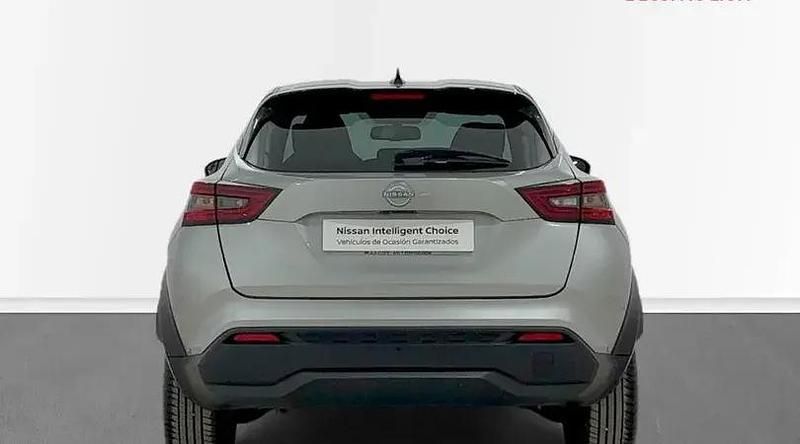 Usado Nissan Juke N-Connecta 114 CV (83 kW) 2024 Diamond silver SUV