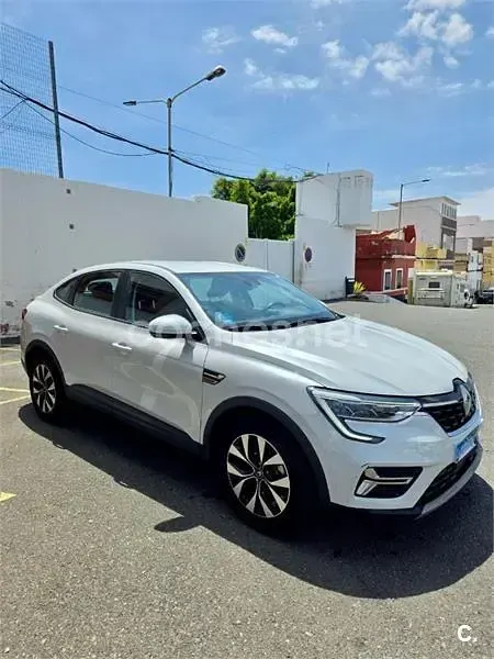 Usado Renault Arkana Equilibre 145 CV (106 kW) 2023 Blanco SUV