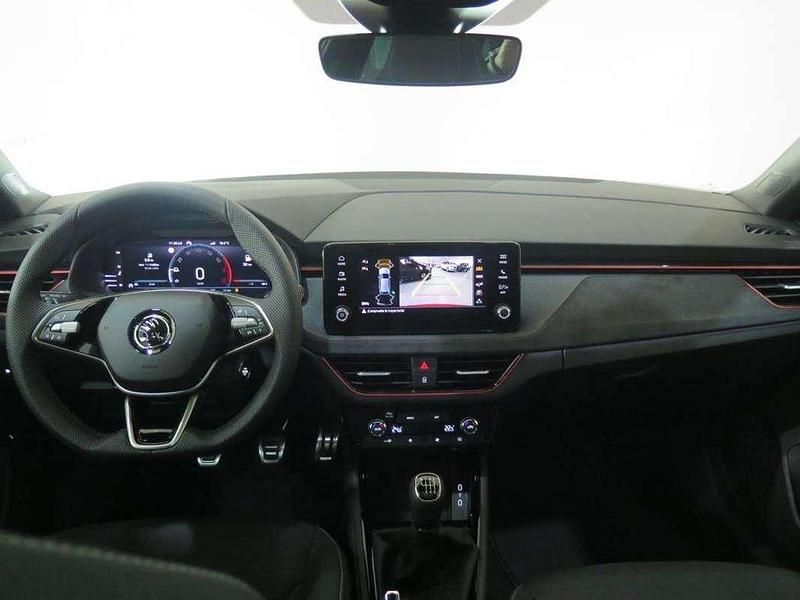 Nuevo Skoda Scala 116 CV (85 kW) 2025 Rojo Utilitario