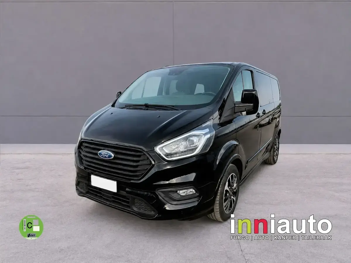 Usado Ford Transit Custom 170 CV (125 kW) 2024 Negro Van