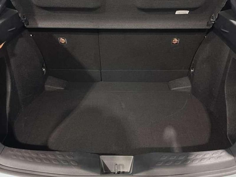 Usado Toyota C-HR Advance 122 CV (89 kW) 2021 Blanco SUV