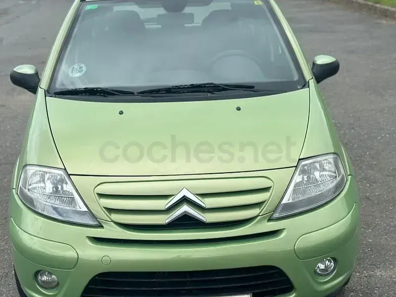 Usado Citroën C3 70 CV (51 kW) 2005 Verde Berlina