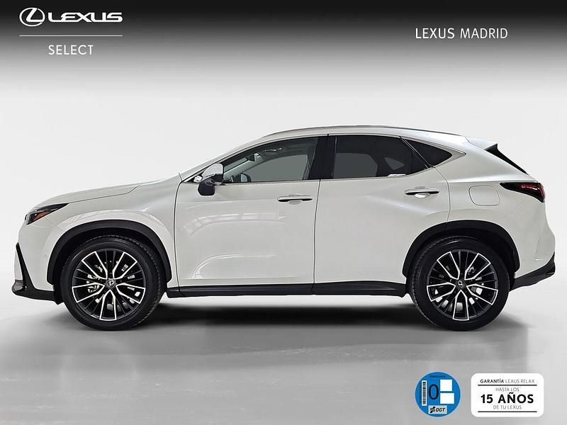 Usado Lexus NX450h+ Luxury Line 306 CV (225 kW) 2024 Blanco SUV