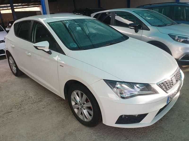 Usado Seat Leon Reference 116 CV (85 kW) 2017 Blanco Utilitario