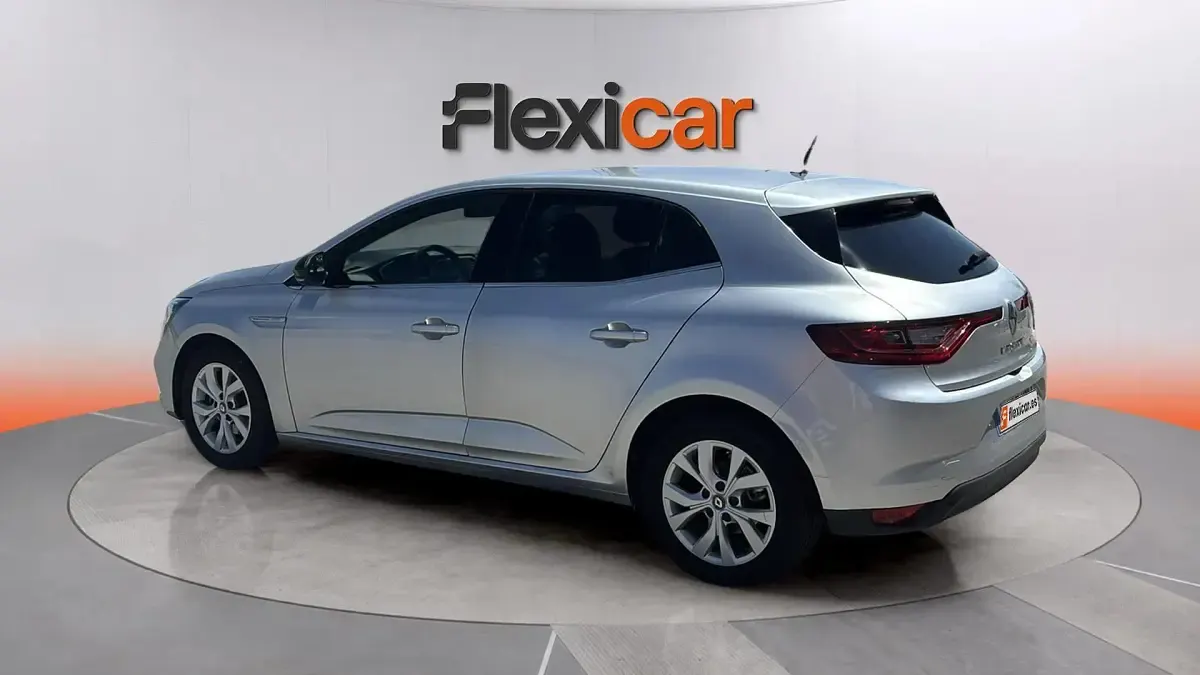Usado Renault Mégane IV LIMITED 132 CV (97 kW) 2018 Gris Berlina