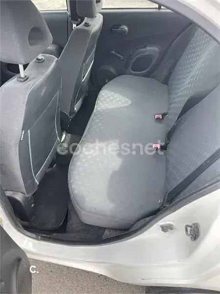 Usado Nissan Micra Visia 65 CV (47 kW) 2004 Blanco Utilitario