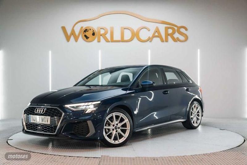 Usado Audi A3 150 CV (110 kW) 2023 Azul Berlina