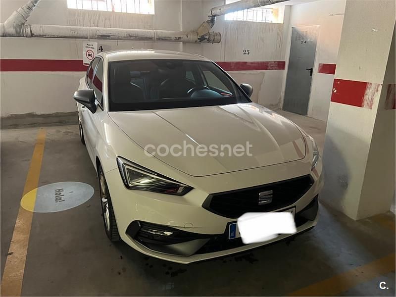 Usado Seat Leon FR 150 CV (110 kW) 2025 Blanco Berlina