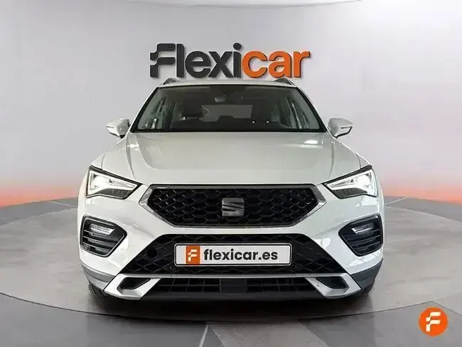 Usado Seat Ateca Style 150 CV (110 kW) 2022 Blanco SUV