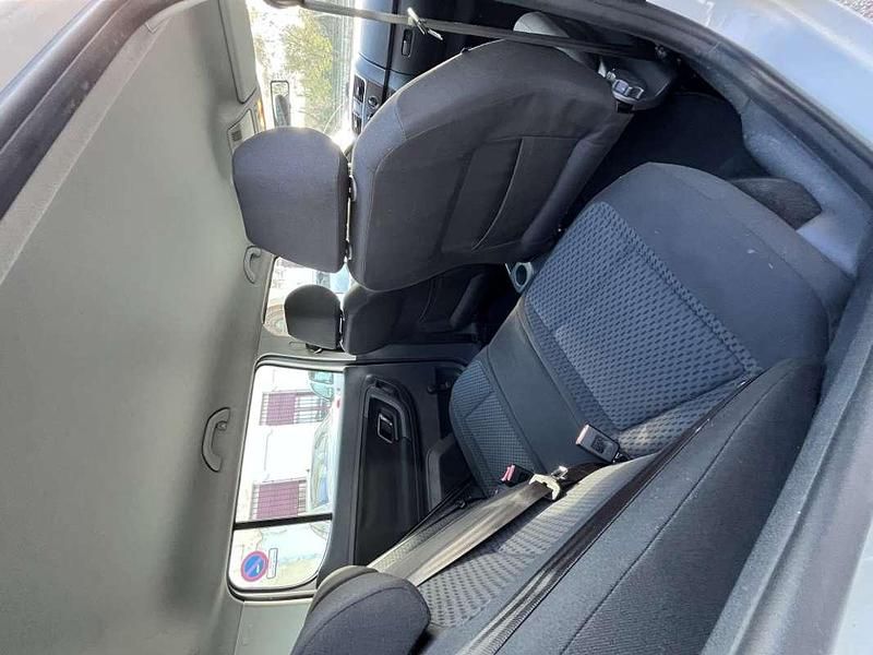 Usado Skoda Fabia Ambition 90 CV (66 kW) 2011 Blanco Utilitario