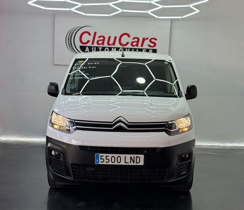 Usado Citroën Berlingo 128 CV (94 kW) 2021 Blanco Monovolumen