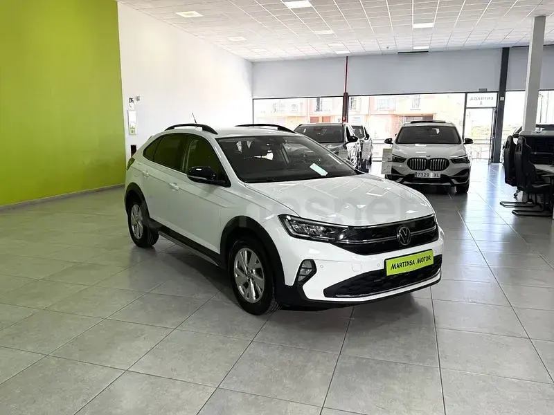 Usado VW Taigo Life 110 CV (80 kW) 2023 Blanco SUV