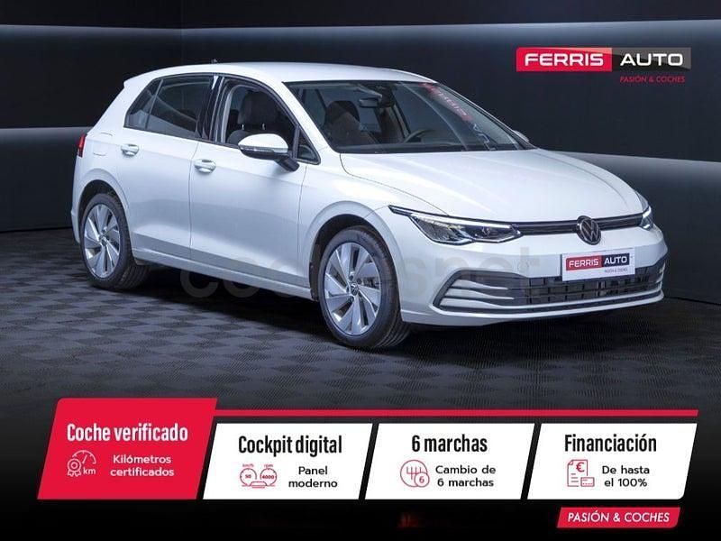 Usado VW Golf VIII Life 116 CV (85 kW) 2021 Blanco Berlina